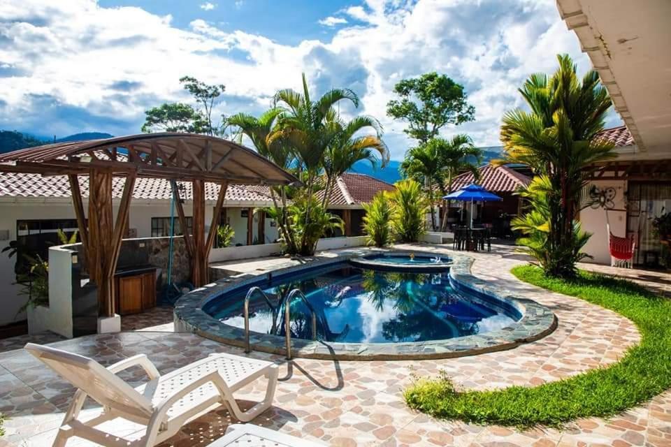 La Casa De La Abuela Villa Sucua Eksteriør bilde